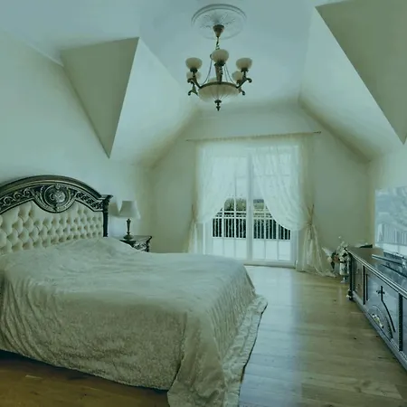 Petra Haus Villa